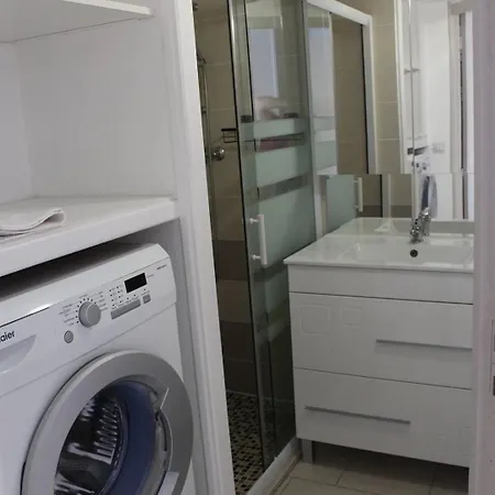T3 Climatise Avec Parking Privatif Proche - 5psol29 Apartment *