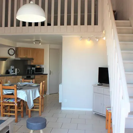 T3 Climatise Avec Parking Privatif Proche - 5psol29 Apartment